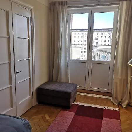 아파트 Gonsiori 3 Tenors