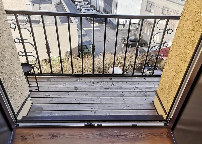 Gonsiori 3 Tenors Apartment *